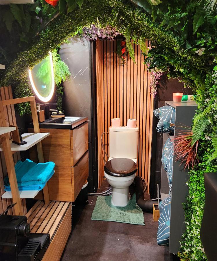 Jungle House Avec Jacuzzi A 10 Min De Disneyland -Taille Chambre- Conde-Sainte-Libiaire Ngoại thất bức ảnh