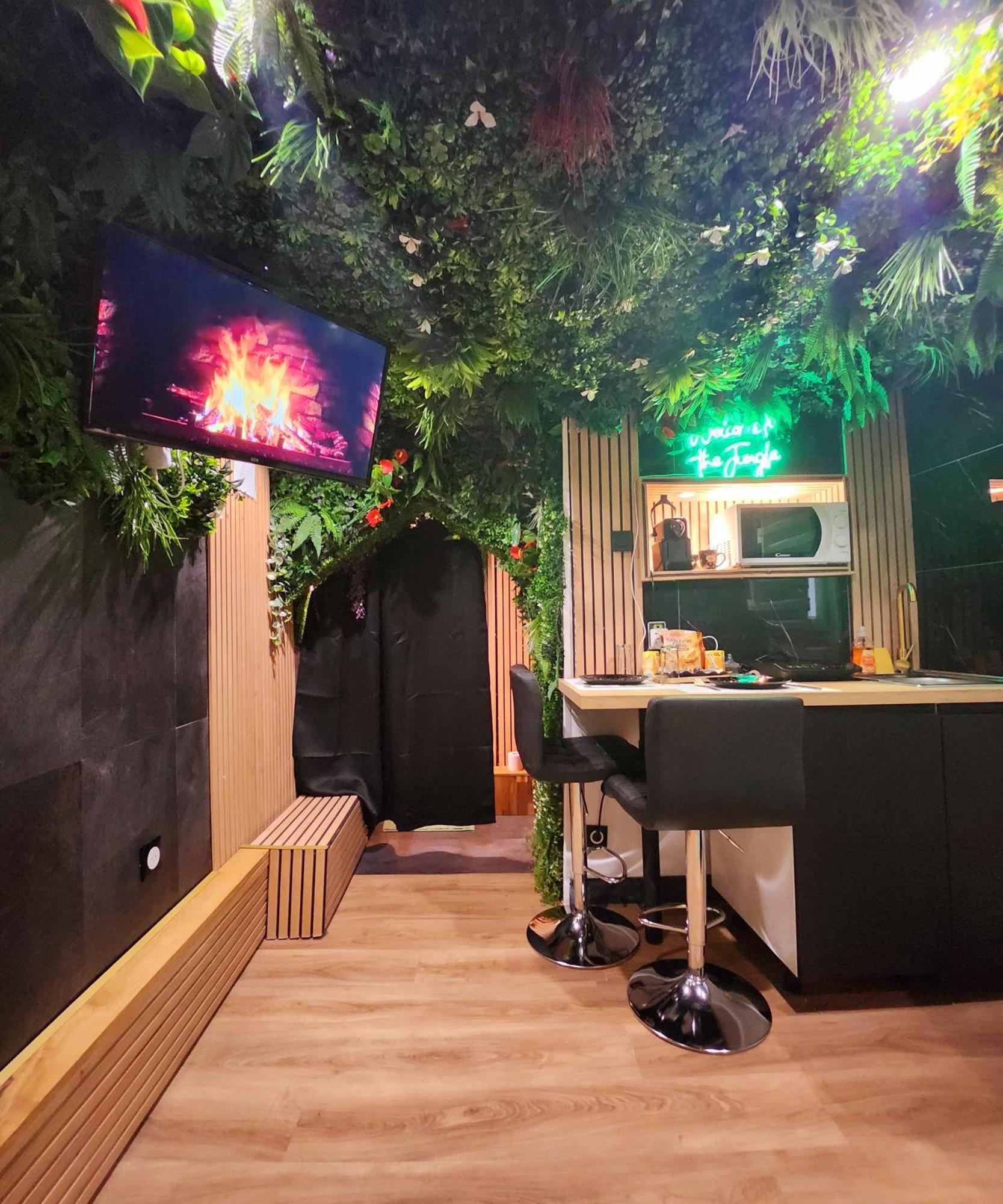 Jungle House Avec Jacuzzi A 10 Min De Disneyland -Taille Chambre- Conde-Sainte-Libiaire Ngoại thất bức ảnh